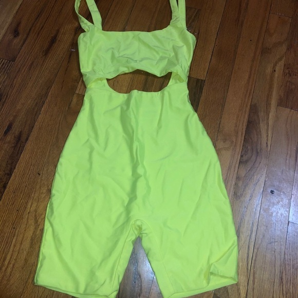 Meshki Nyla Cut Out Playsuit - Picture 8 of 9